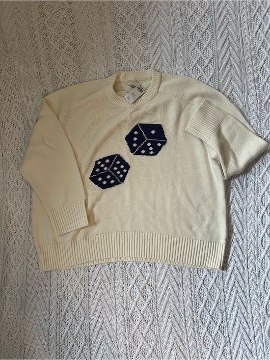Abercrombie & Fitch Sweaters - Cream Knit Sweater with Navy Dice Motif